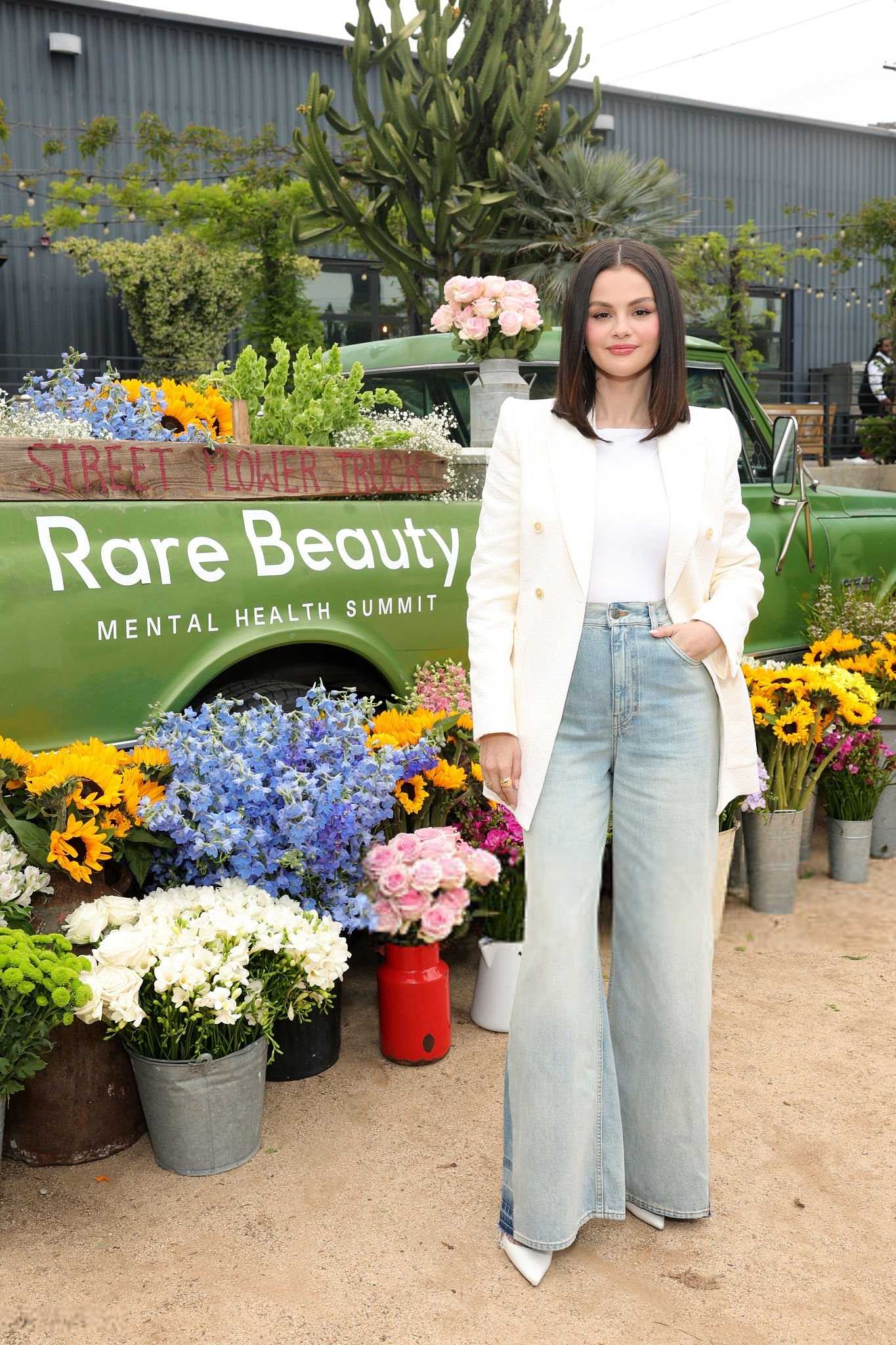 Selena_Gomez_-_Rare_Beauty_s_4th_annual_Mental_Health_Summit2C_Los_Angeles_CA_-_May_12C_2025-07.jpg