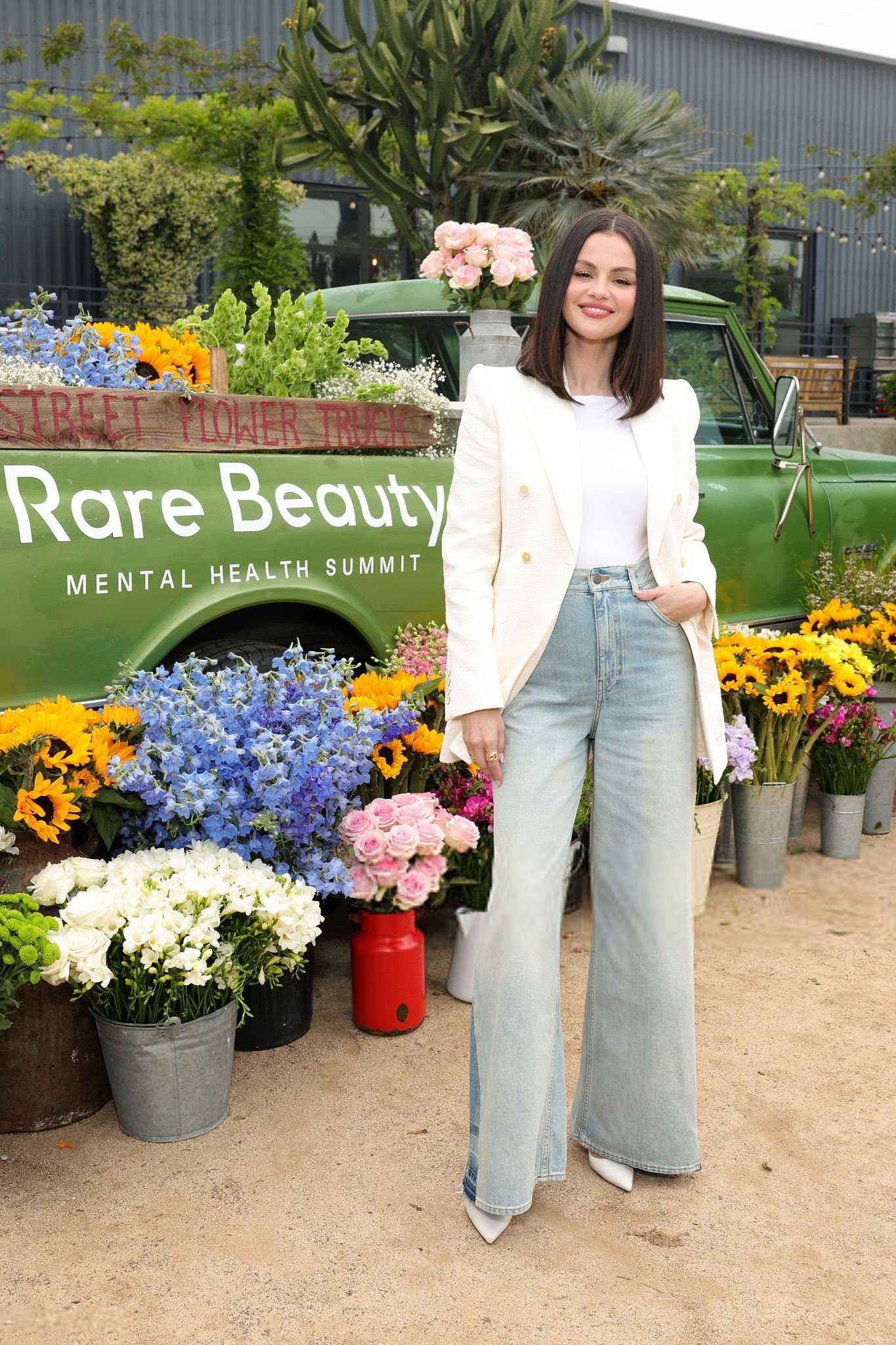 Selena_Gomez_-_Rare_Beauty_s_4th_annual_Mental_Health_Summit2C_Los_Angeles_CA_-_May_12C_2025-08.jpg