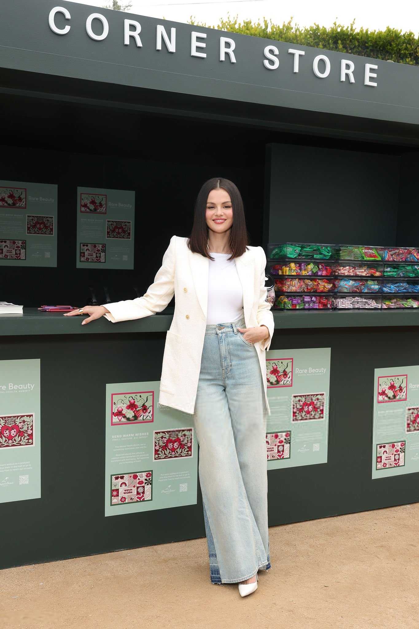 Selena_Gomez_-_Rare_Beauty_s_4th_annual_Mental_Health_Summit2C_Los_Angeles_CA_-_May_12C_2025-10.jpg