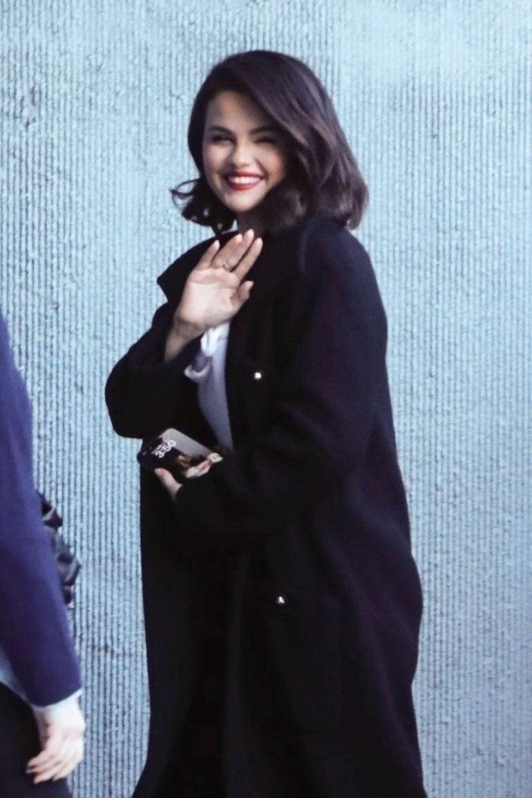Selena_Gomez_-_Spotted_at_Harmony_Gold_Theater_in_Los_Angeles_December_142C_2024_01.jpg
