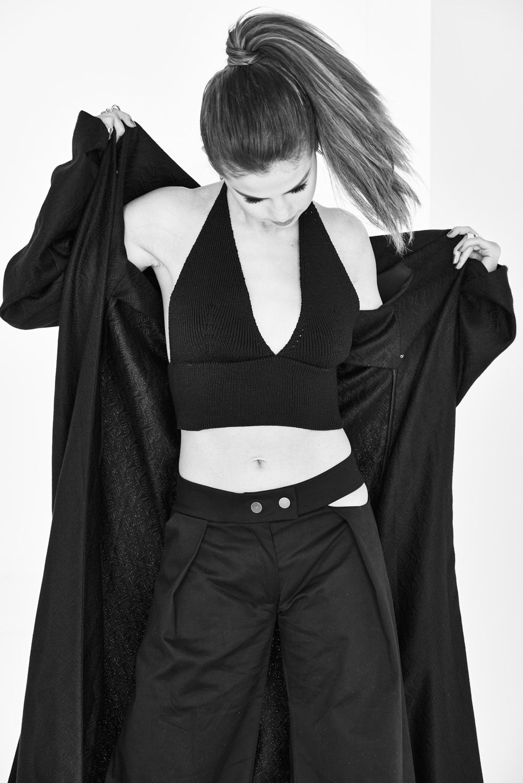 Selena_Gomez_-_THR_2016-13.jpg