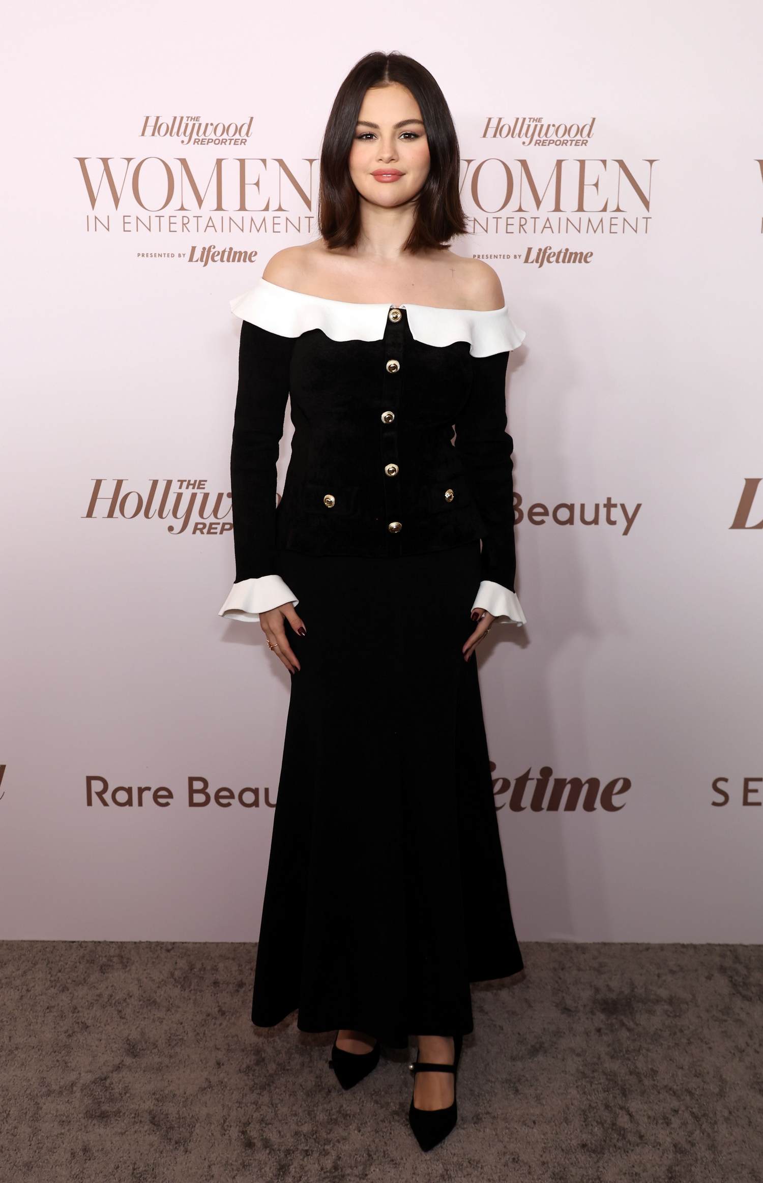 Selena_Gomez_-_The_Hollywood_Reporter_s_Annual_Women_In_Entertainment_Gala_-_December_42C_2024_27.jpg