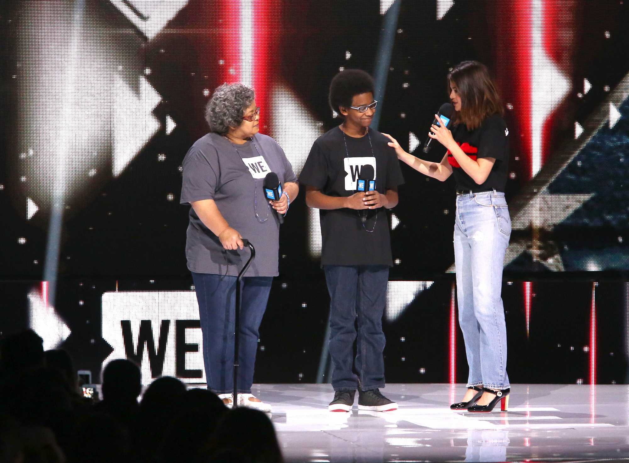 Selena_Gomez_-_WE_Day_California_5BShow5D_-_April_27-97.jpg
