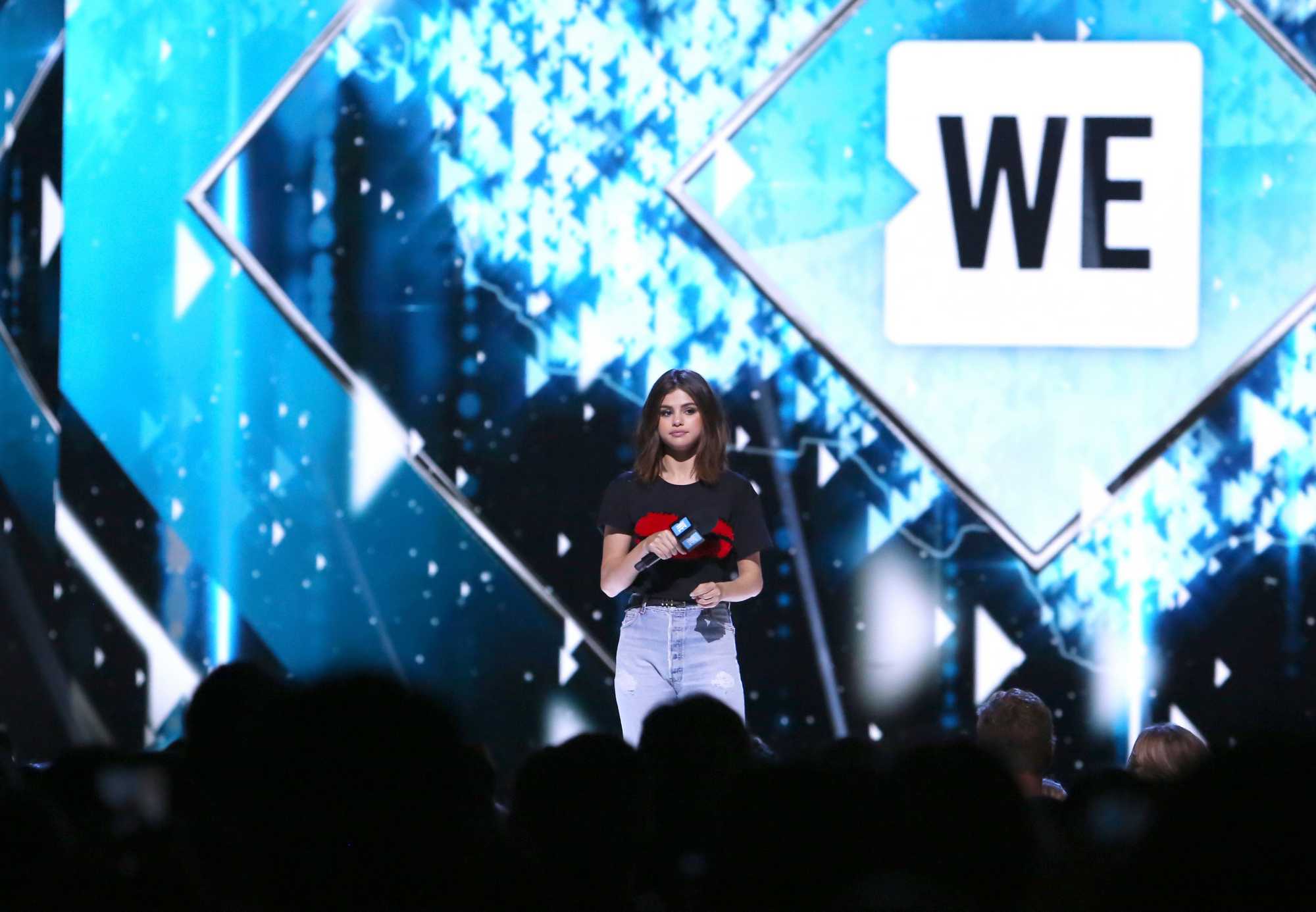 Selena_Gomez_-_WE_Day_California_5BShow5D_-_April_27-98.jpg