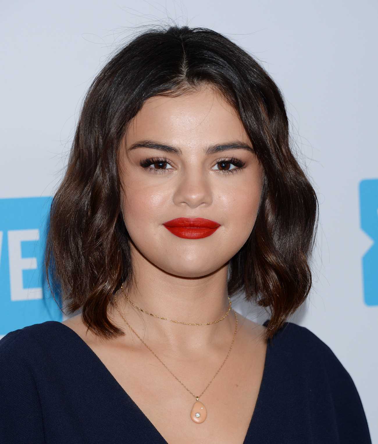 Selena_Gomez_-_WE_Day_California_in_Los_Angeles_on_April_19-09.jpg