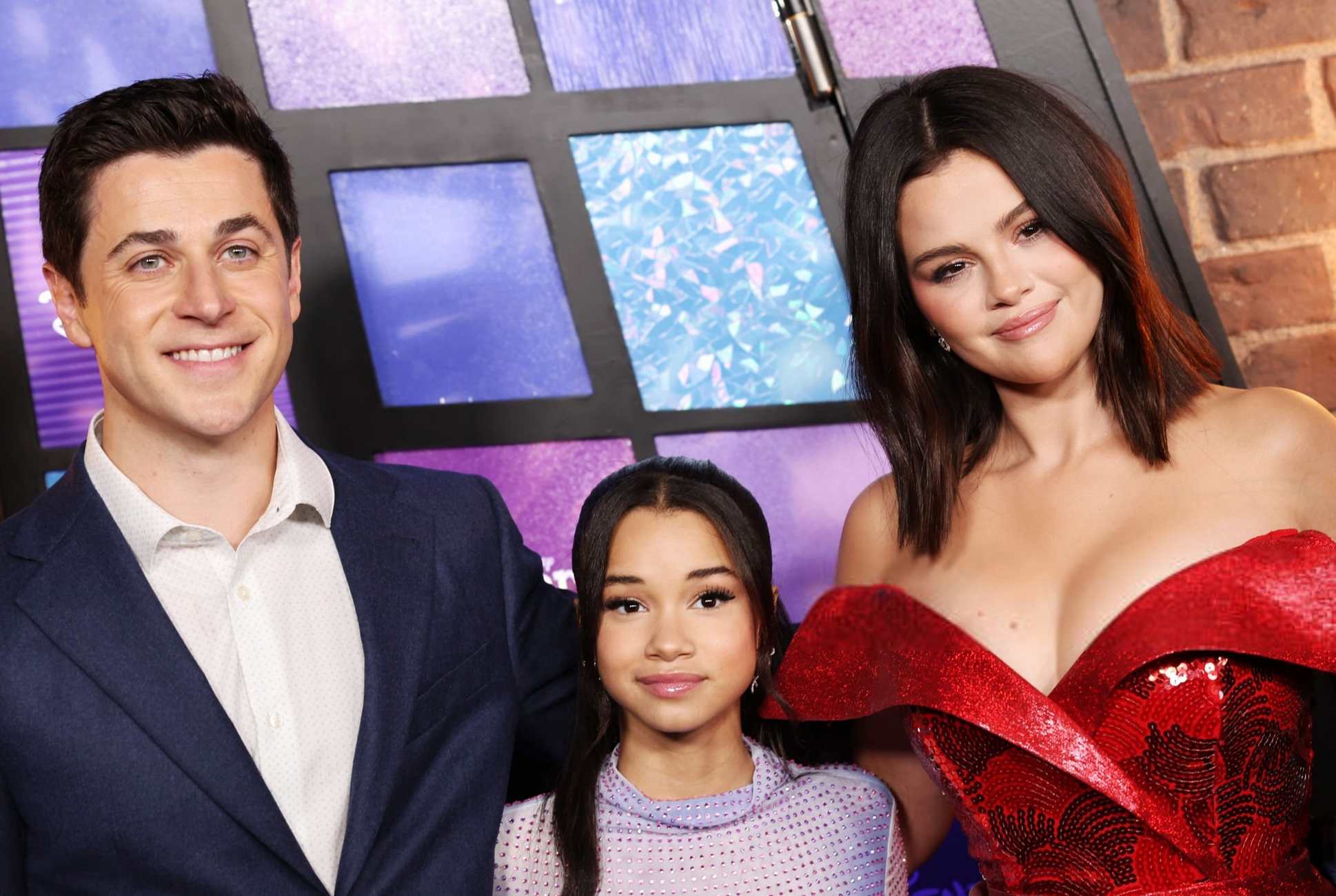 Selena_Gomez_-_World_Premiere_of_Disney_s_Wizards_Beyond_Waverly_Place2C_Los_Angeles_CA_-_October_282C_2024_49.jpg