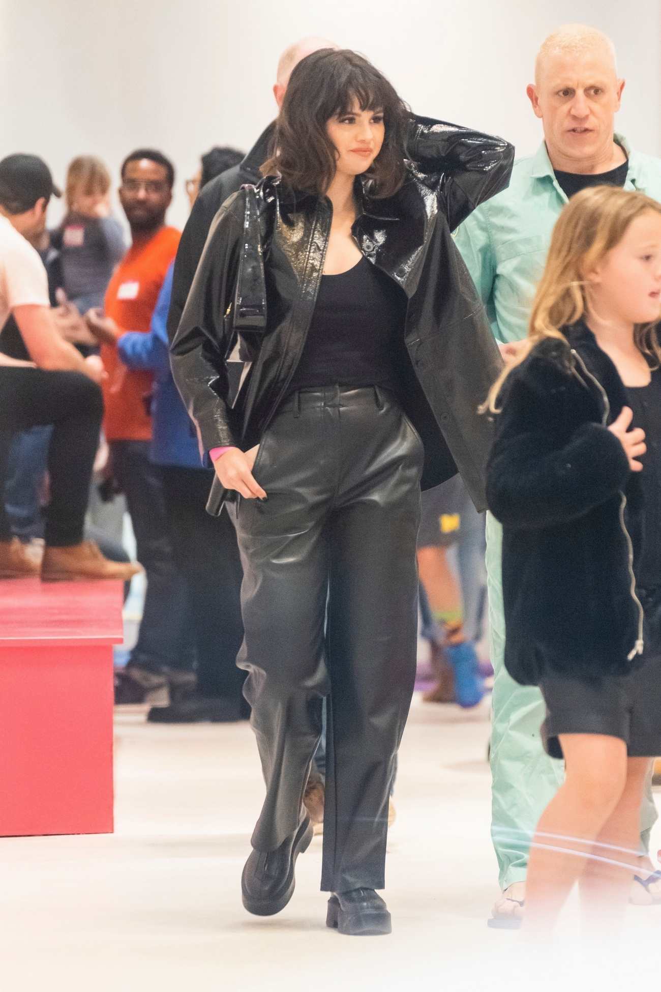 Selena_Gomez_-__At_Sloomoo_Institute_with_her_sister_in_New_York_City2C_0331202205.jpg