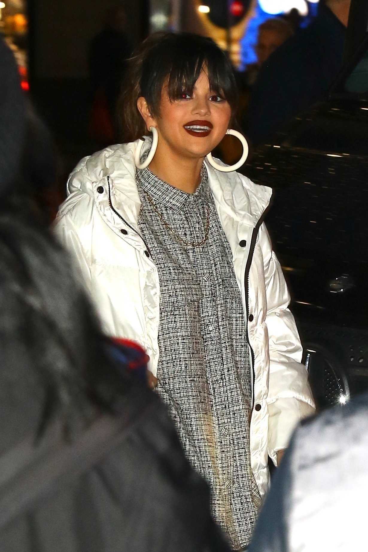 Selena_Gomez_-_arrives_at_her__Rare__album_release_party_at_the_Puma_Flagship_store_in_New_York2C_01142020-03.jpg