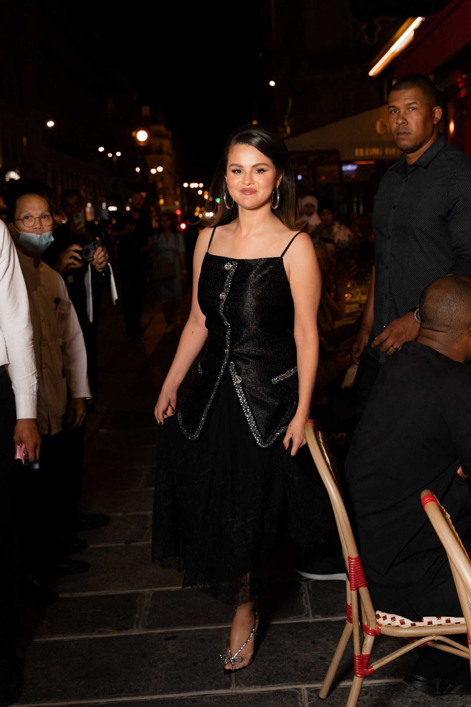 Selena_Gomez_-_at_Hotel_de_Crillon2C_A_Rosewood_Hotel_in_Paris2C_France__0708202201.jpg