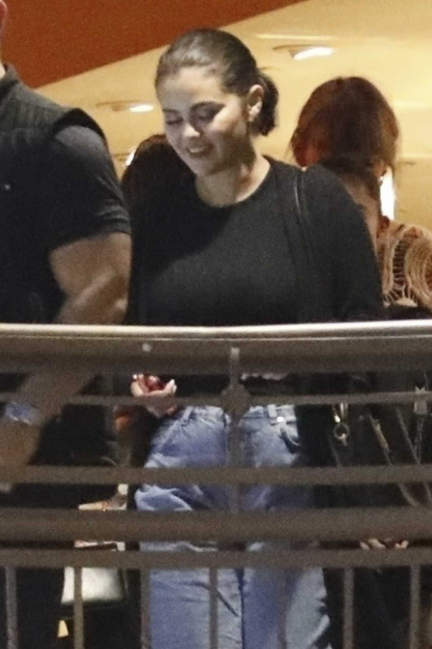 Selena_Gomez_-_at_Sushi_Park_in_West_Hollywood2C_California__1019202302.jpg