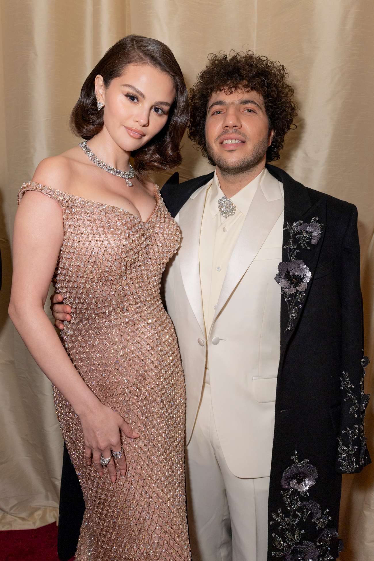 Selena_Gomez_-_at_the_97th_Annual_Academy_Awards_at_Dolby_Theatre_in_Hollywood2C_California_-_March_22C_2025_46.jpg