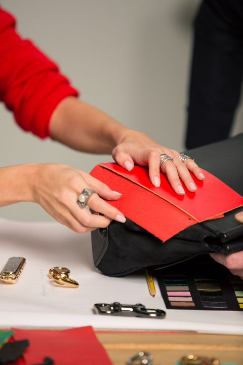 Selena_Gomez_X_Coach_Collection_-_Behind_The_Scenes-11.jpg