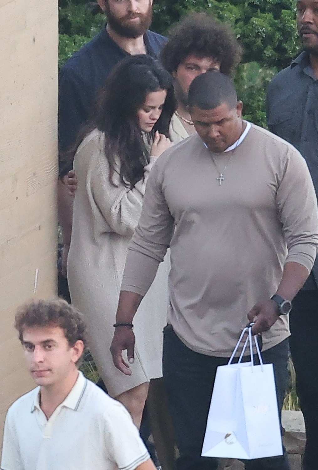Selena_Gomez___Leaving_Nobu_in_Malibu_06152024_29.jpg
