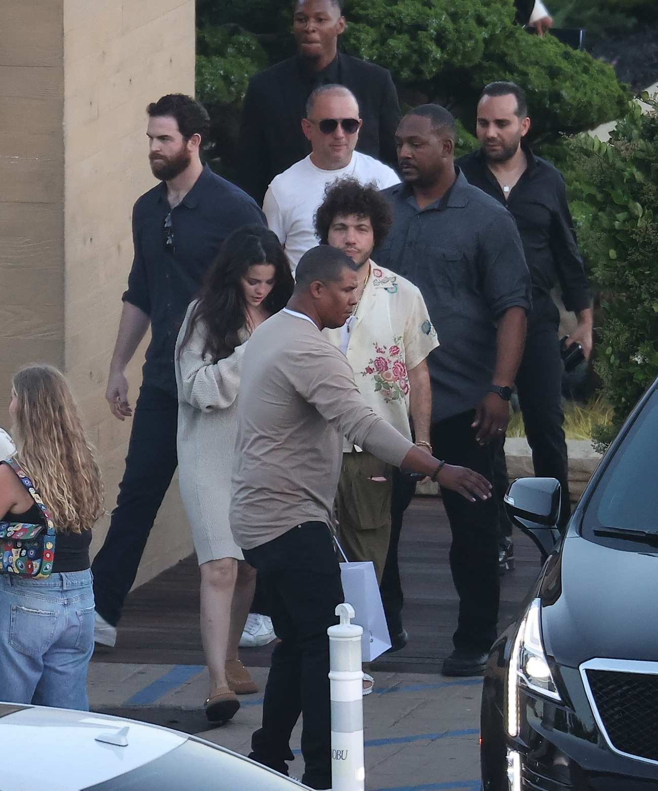 Selena_Gomez___Leaving_Nobu_in_Malibu_06152024_30.jpg