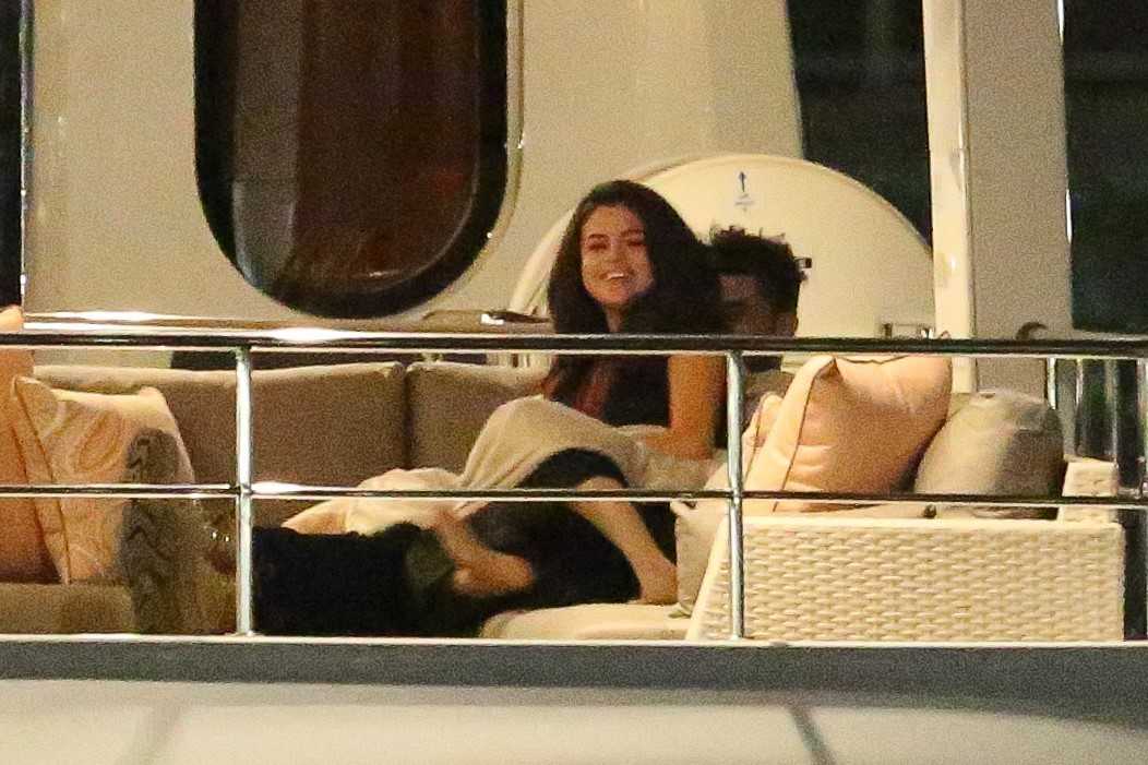 Selena_Gomez_and_The_Weeknd_-_On_a_yacht_in_Marina_del_Rey_on_Feb_11-03.jpg