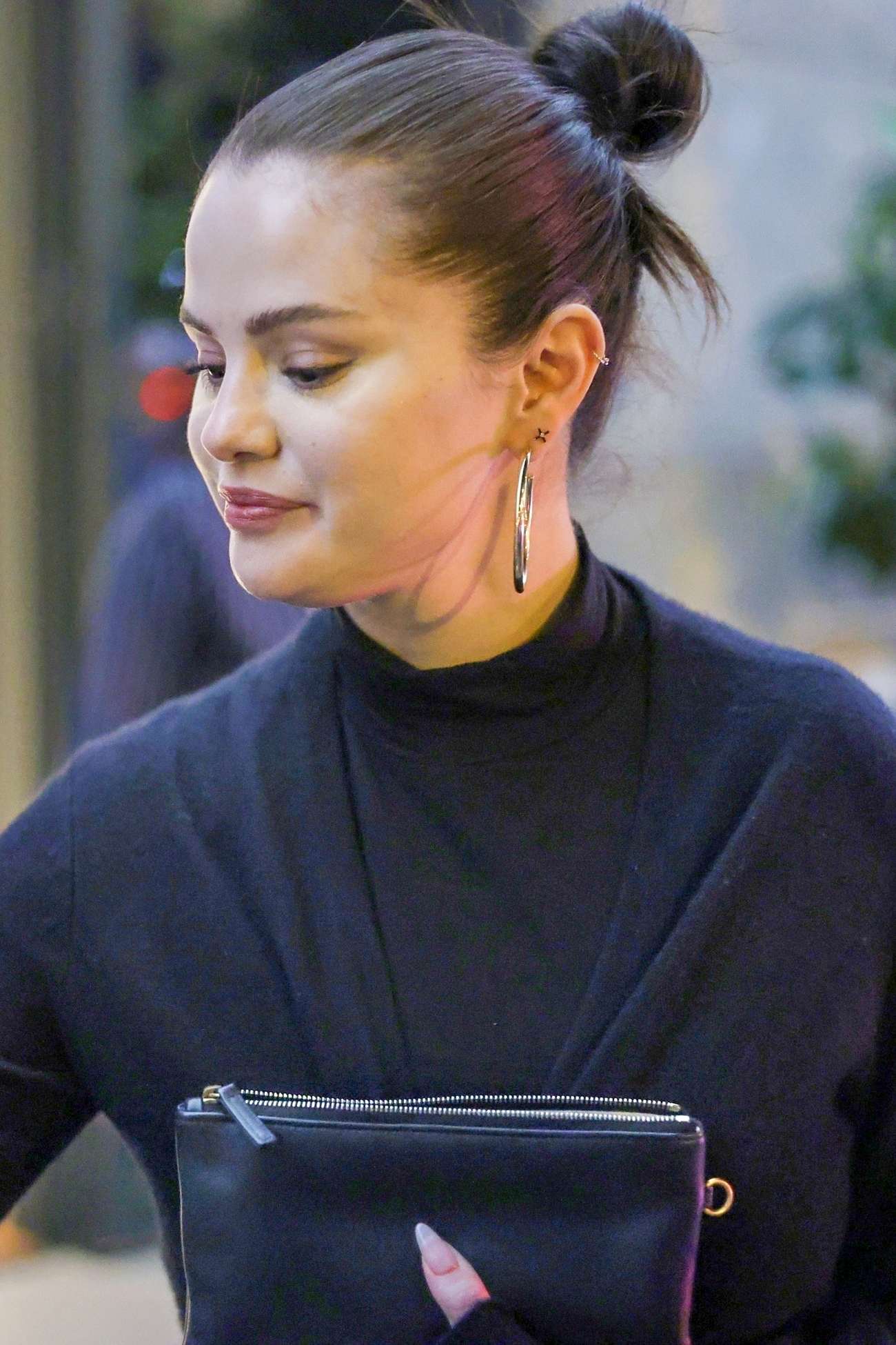 Selena_Gomez_was_at_a_party_at_the_Cheval_Blanc_Hotel__31_05_202306.jpg