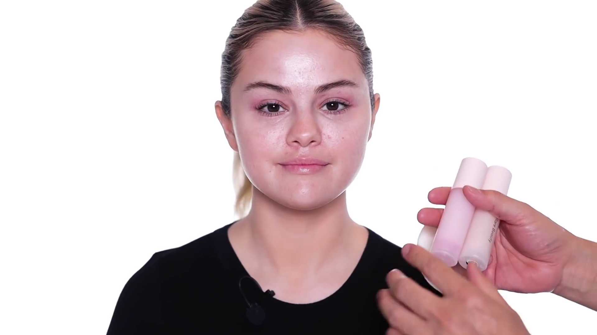 Summer_Day_To_Night_Makeup_With_Selena_Gomez_17.jpg