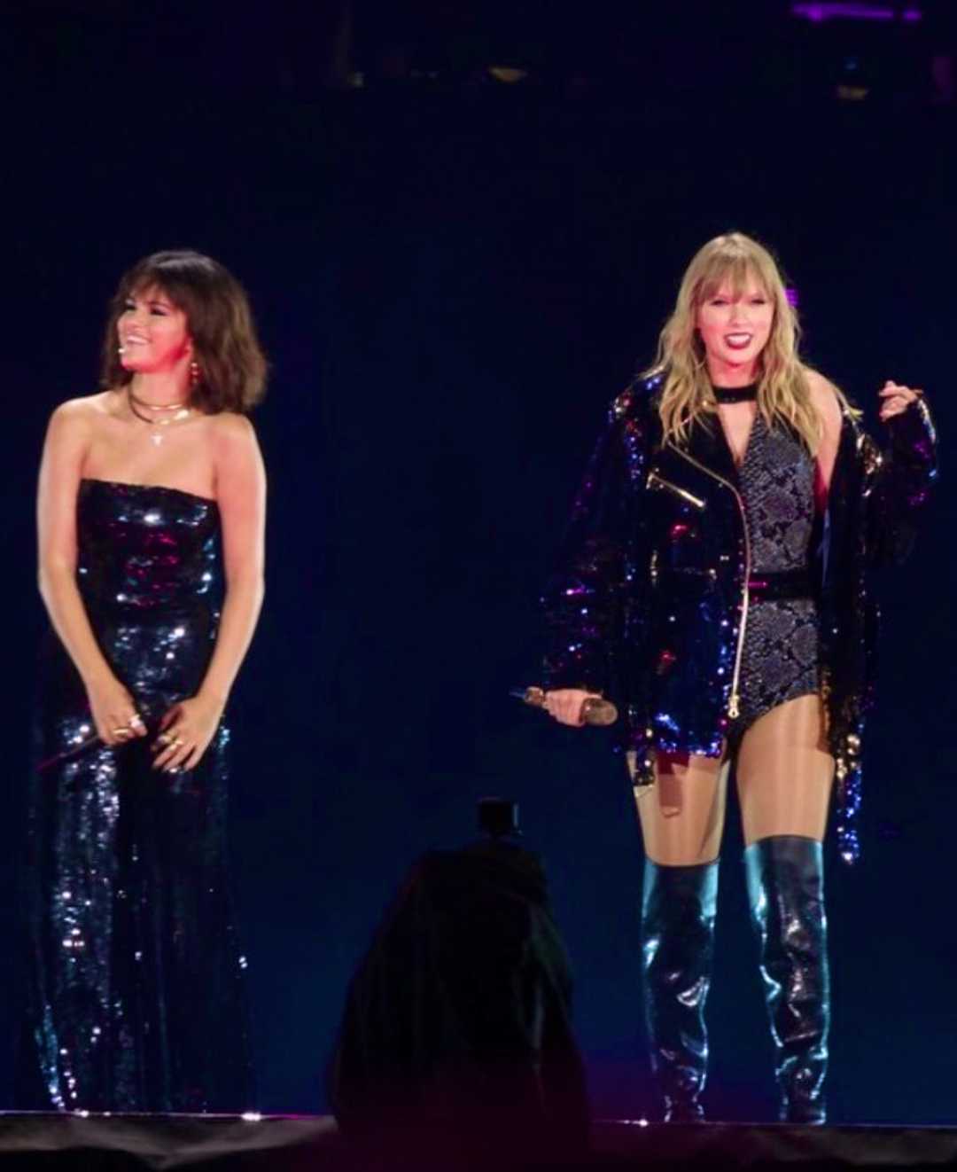 Taylor_Swift27s_Concert_-_May_9-05.jpg