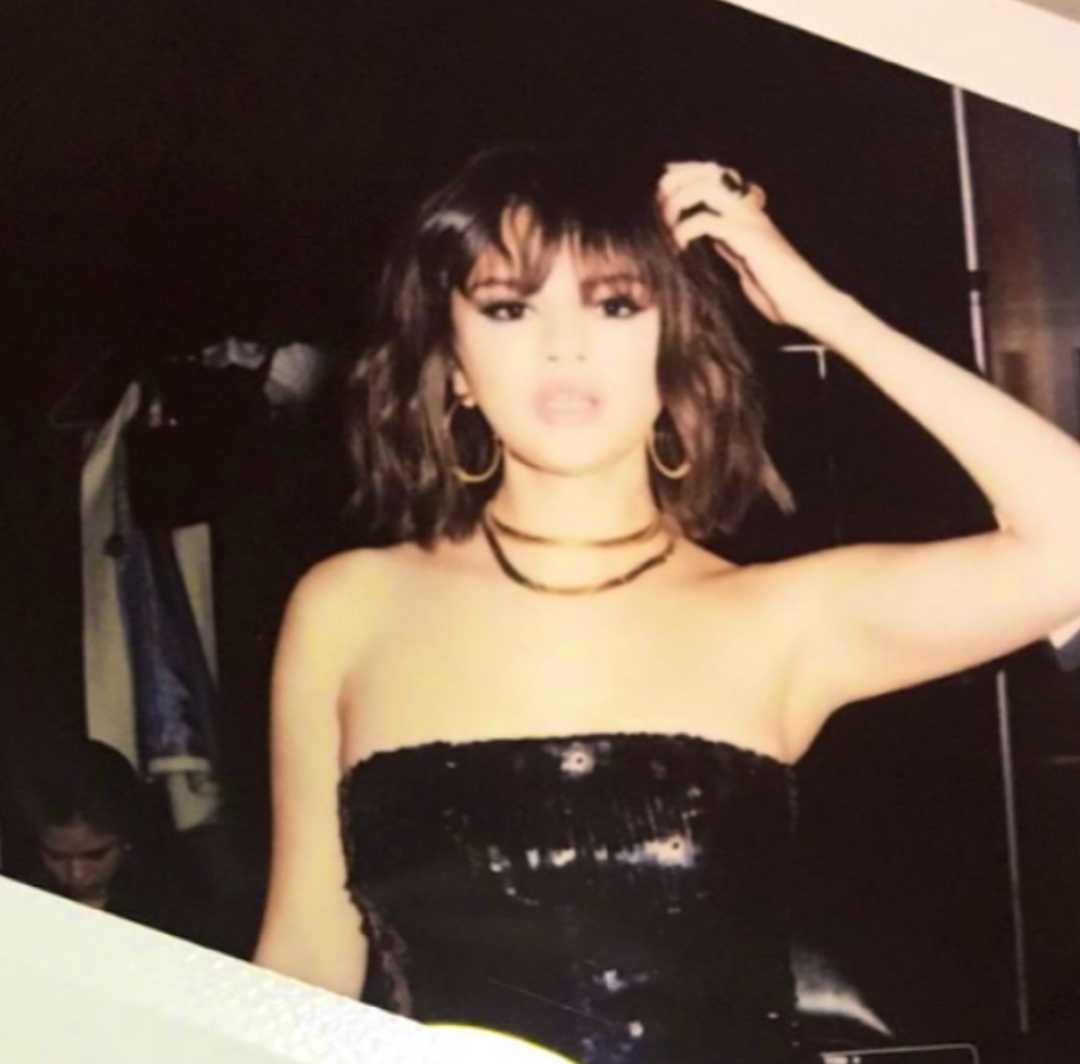 Taylor_Swift27s_Concert_5BBehind_the_scenes5D_-_May_9-05.jpg