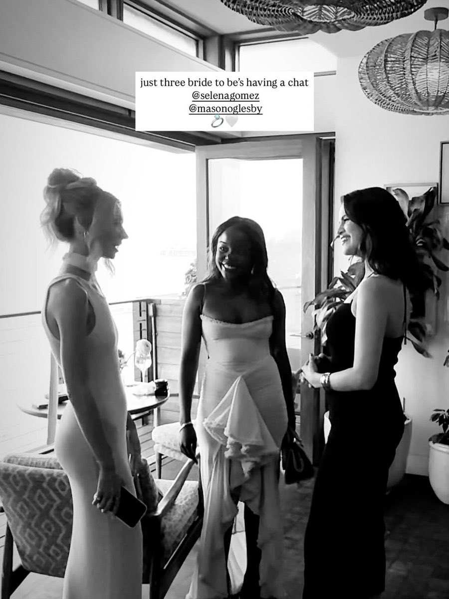 at_a_Rare_Beauty_event_11.jpg