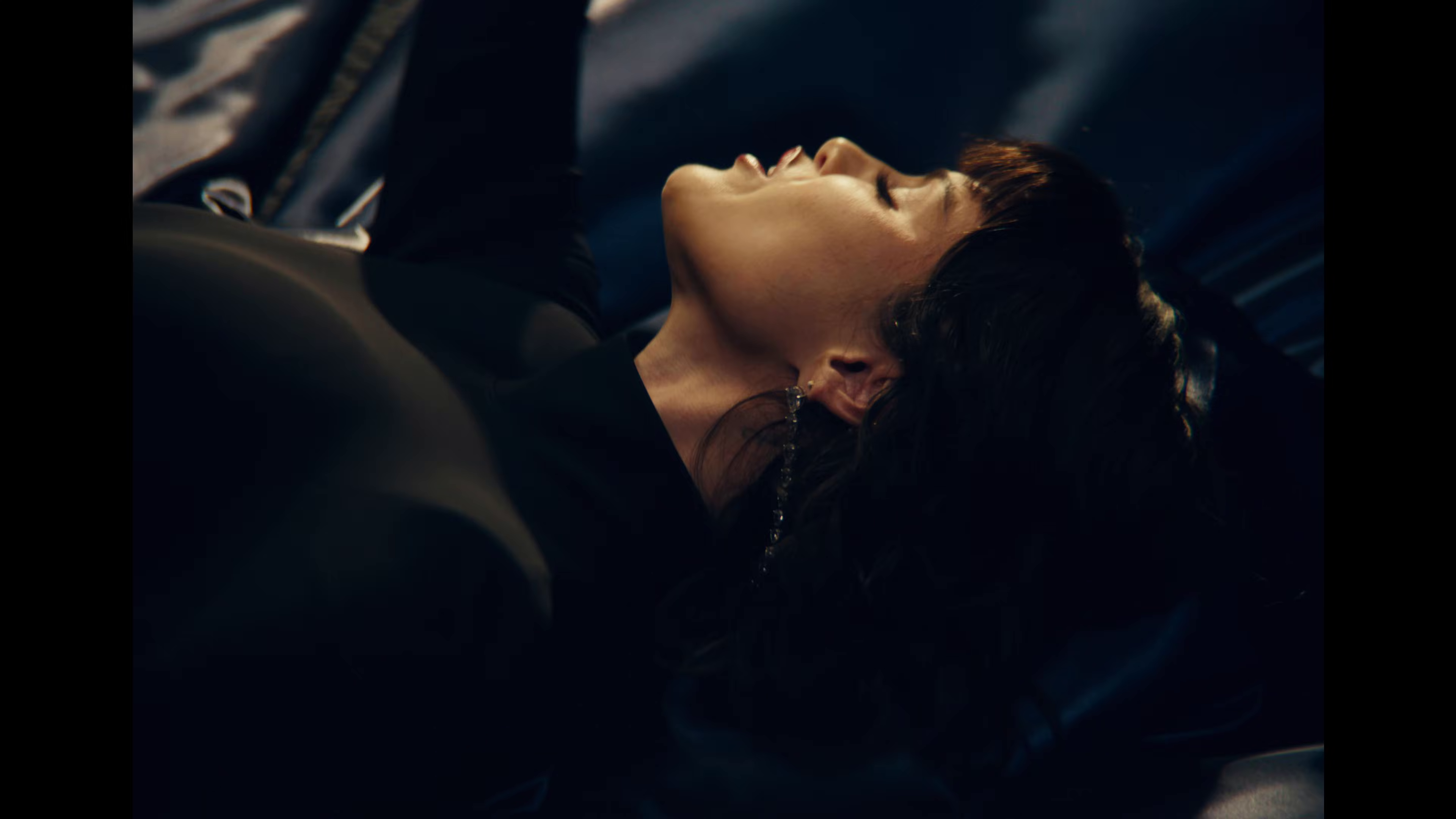 in_the_dark_2812029.png