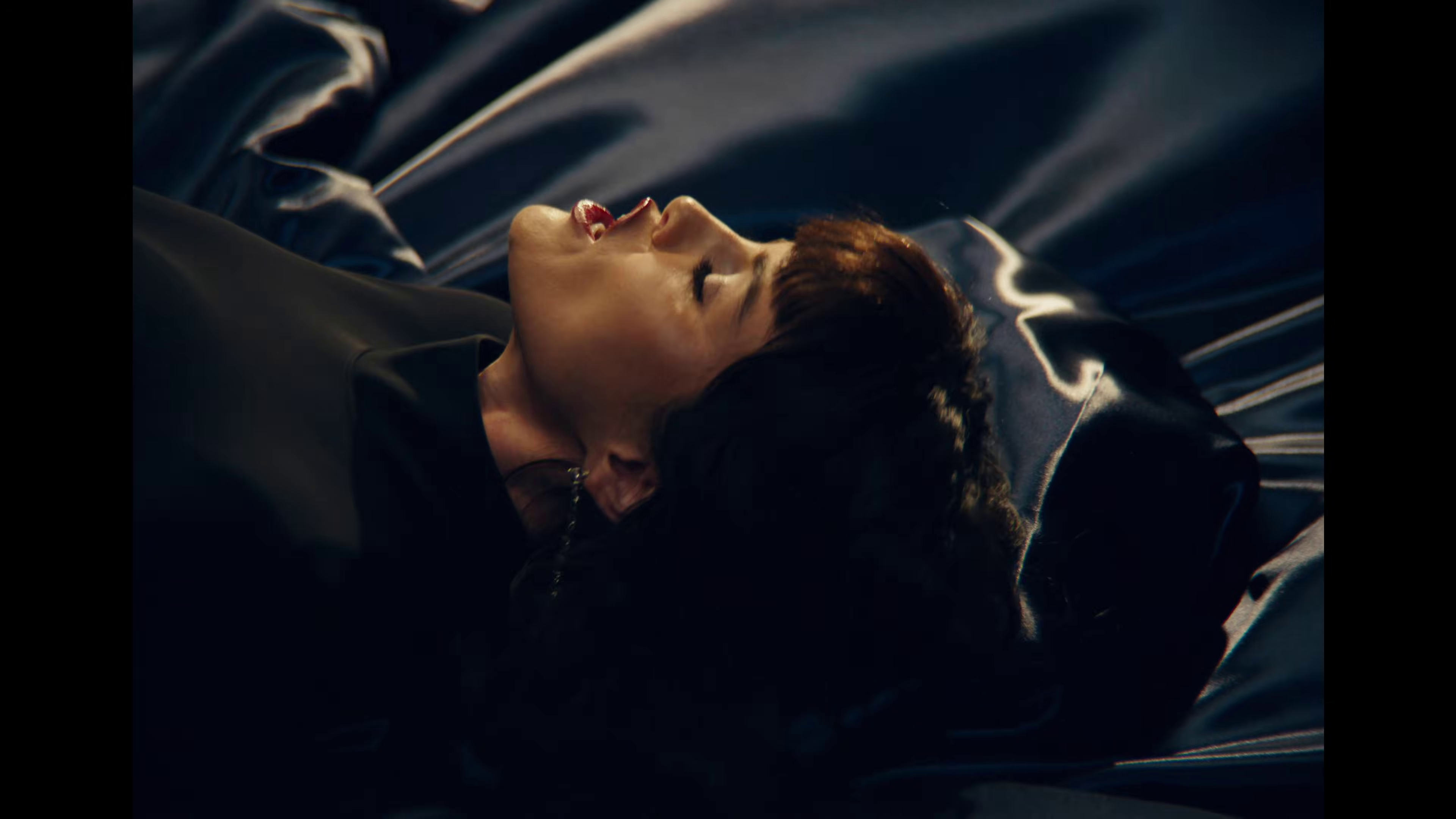 in_the_dark_2812129.png