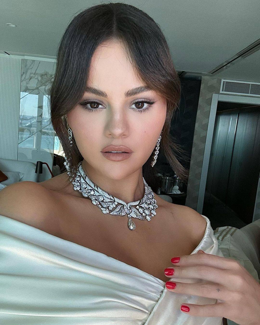 selena_28929.jpg