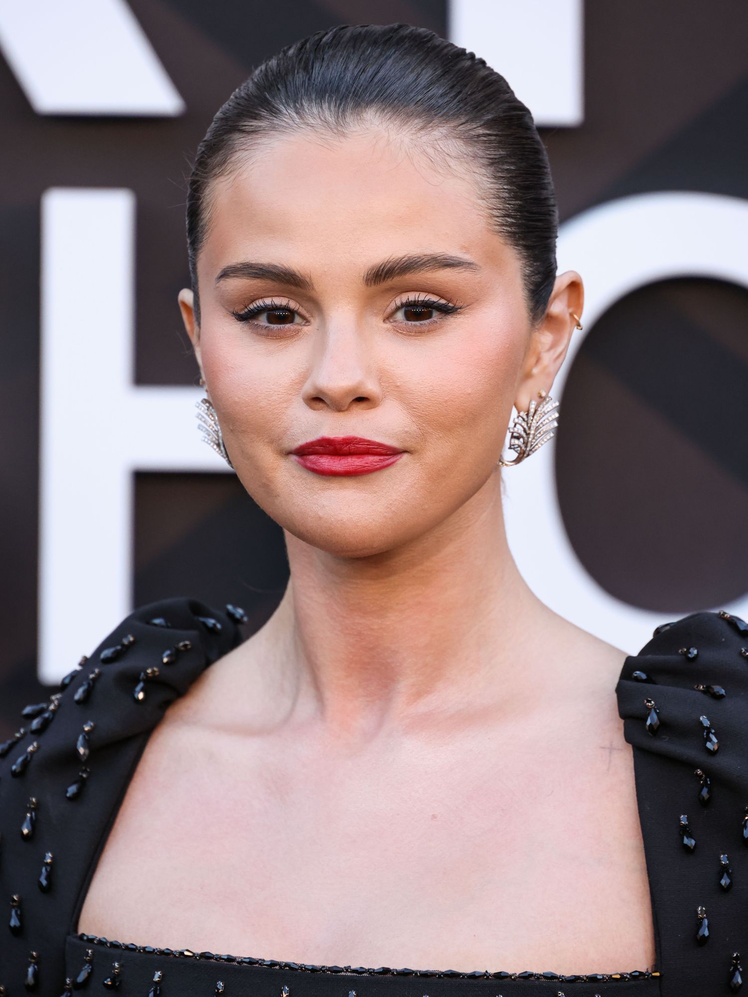 selena_gomez_-_attends_premiere_of_netflix_s_2522marty2C_life_is_short2522_at_the_egyptian_theatre_hollywood_in_los_angeles2C_california__may_062C_2026_22.jpg