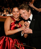 433910617_selena17-4.jpg