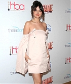 Selena_Gomez_-_2020_Hollywood_Beauty_Awards-12.jpg