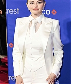 Selena_Gomez_-_36th_Annual_Palm_Springs_International_Film_Festival_Film_Awards_January_32C_2025_36.jpg