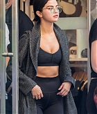 Selena_Gomez_-_At_SoulCycle_in_NYC_on_September_10-01.jpg