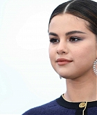 Selena_Gomez_-_At_The_The_Dead_Don_t_Die_Photocall_In_Cannes2C_France__05152019-08.jpg
