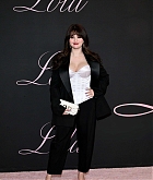 Selena_Gomez_-_At_the_Premiere_of__Lola__in_Los_Angeles_February_32C_202424.jpg