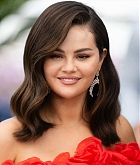 Selena_Gomez_-_Emilia_Perez_Photocall_at_the_77th_annual_Cannes_Film_Festivals_on_May_192C_2024_30.jpg