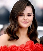 Selena_Gomez_-_Emilia_Perez_Photocall_at_the_77th_annual_Cannes_Film_Festivals_on_May_192C_2024_59.jpg