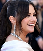 Selena_Gomez_-_Emilia_Perez_Premiere_at_the_77th_annual_Cannes_Film_Festival_on_May_18_102.jpg
