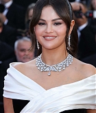 Selena_Gomez_-_Emilia_Perez_Premiere_at_the_77th_annual_Cannes_Film_Festival_on_May_18_118.jpg