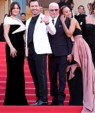 Selena_Gomez_-_Emilia_Perez_Premiere_at_the_77th_annual_Cannes_Film_Festival_on_May_18_26.jpg