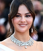 Selena_Gomez_-_Emilia_Perez_Premiere_at_the_77th_annual_Cannes_Film_Festival_on_May_18_29.jpg
