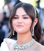 Selena_Gomez_-_Emilia_Perez_Premiere_at_the_77th_annual_Cannes_Film_Festival_on_May_18_39.jpg