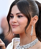 Selena_Gomez_-_Emilia_Perez_Premiere_at_the_77th_annual_Cannes_Film_Festival_on_May_18_42.jpg