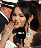 Selena_Gomez_-_Emilia_Perez_Premiere_at_the_77th_annual_Cannes_Film_Festival_on_May_18_82.jpg