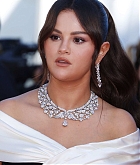 Selena_Gomez_-_Emilia_Perez_Premiere_at_the_77th_annual_Cannes_Film_Festival_on_May_18_94.jpg