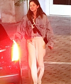 Selena_Gomez_-_Enjoying_a_night_out_at_the_Sunset_Tower_in_West_Hollywood_July_42C_202223.jpg