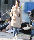 Selena_Gomez_-_Filming_new_Woody_Allen_movie_in_NYC_on_September_11-30.jpg