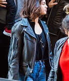 Selena_Gomez_-_Going_to_Hillsong_Church_Sunday_service_held_at_Hammerstein_Ballroom_in_NYC_on_October_1-06.jpg