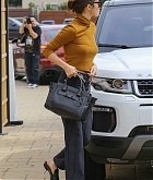Selena_Gomez_-_Has_lunch_with_friends_at_Soho_House_in_Malibu_on_March_22-14.jpg