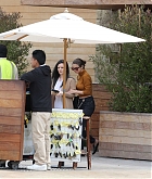 Selena_Gomez_-_Has_lunch_with_friends_at_Soho_House_in_Malibu_on_March_22-29.jpg