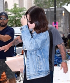 Selena_Gomez_-_In_New_York_on_September_18-11.jpg